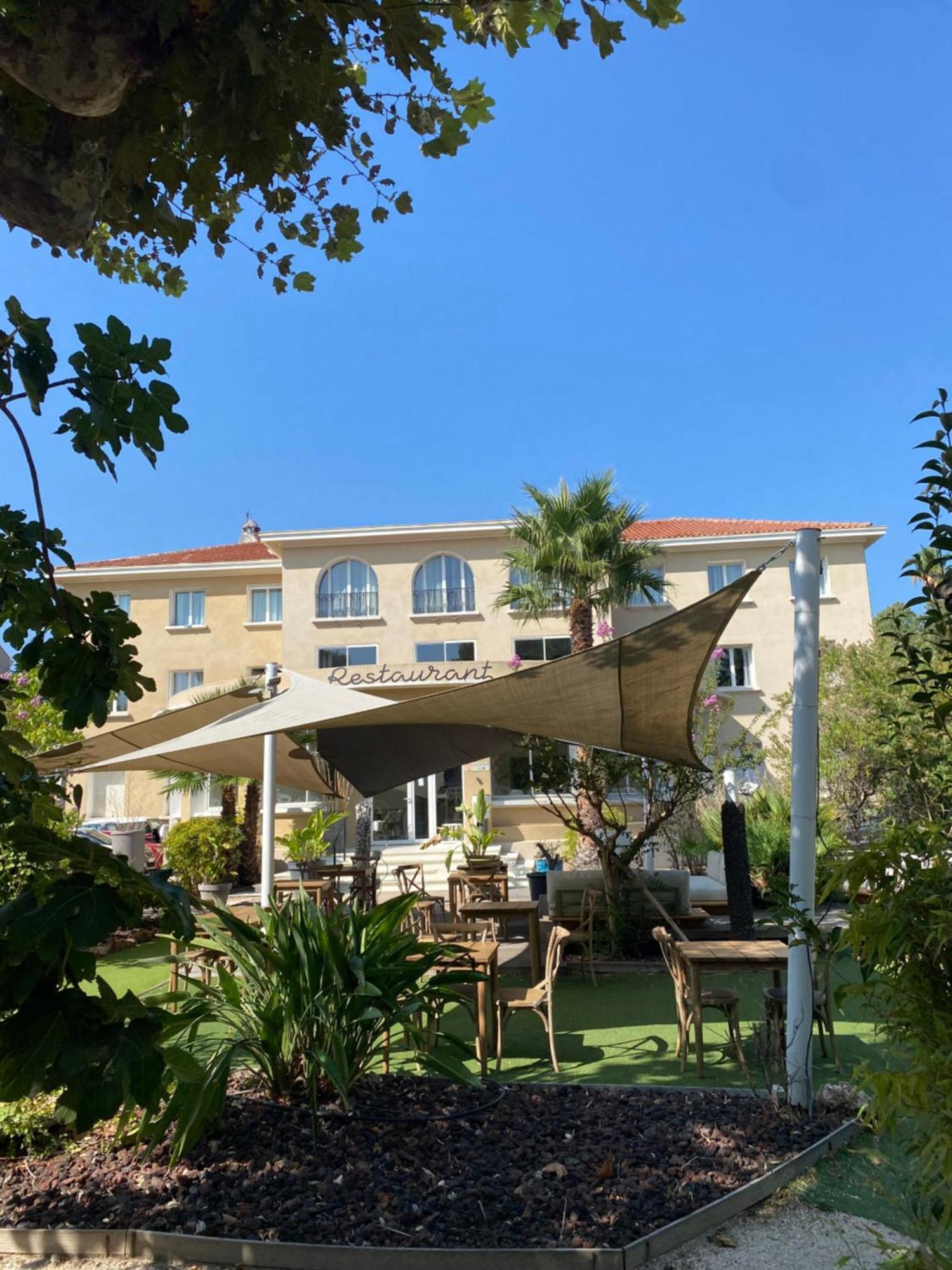 Gry hotel des Bains Sanary-sur-Mer Exterior foto